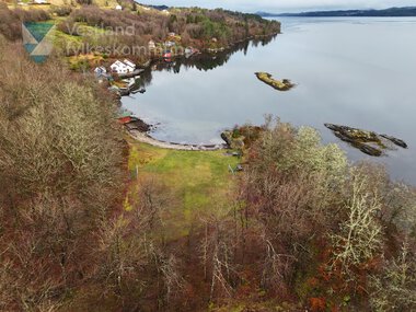 Vollane ved Seim i Alver kommune