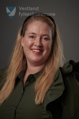 Camilla Elen Berg Larsen, V, vararepresentant til fylkestinget 2023–2027