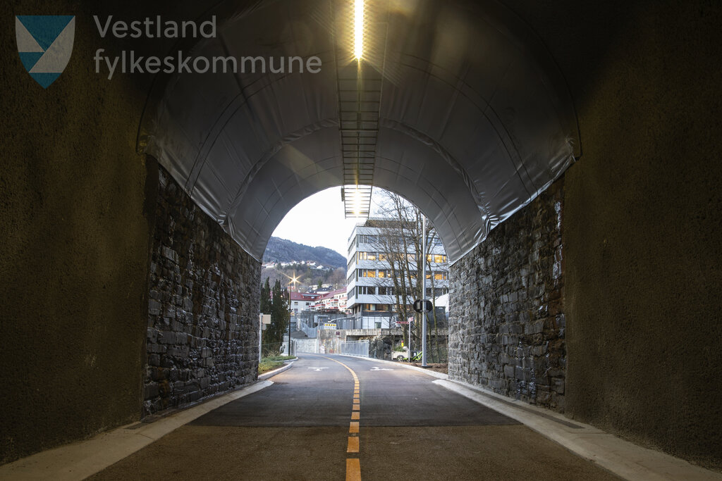 Kronstadtunnelen åpna