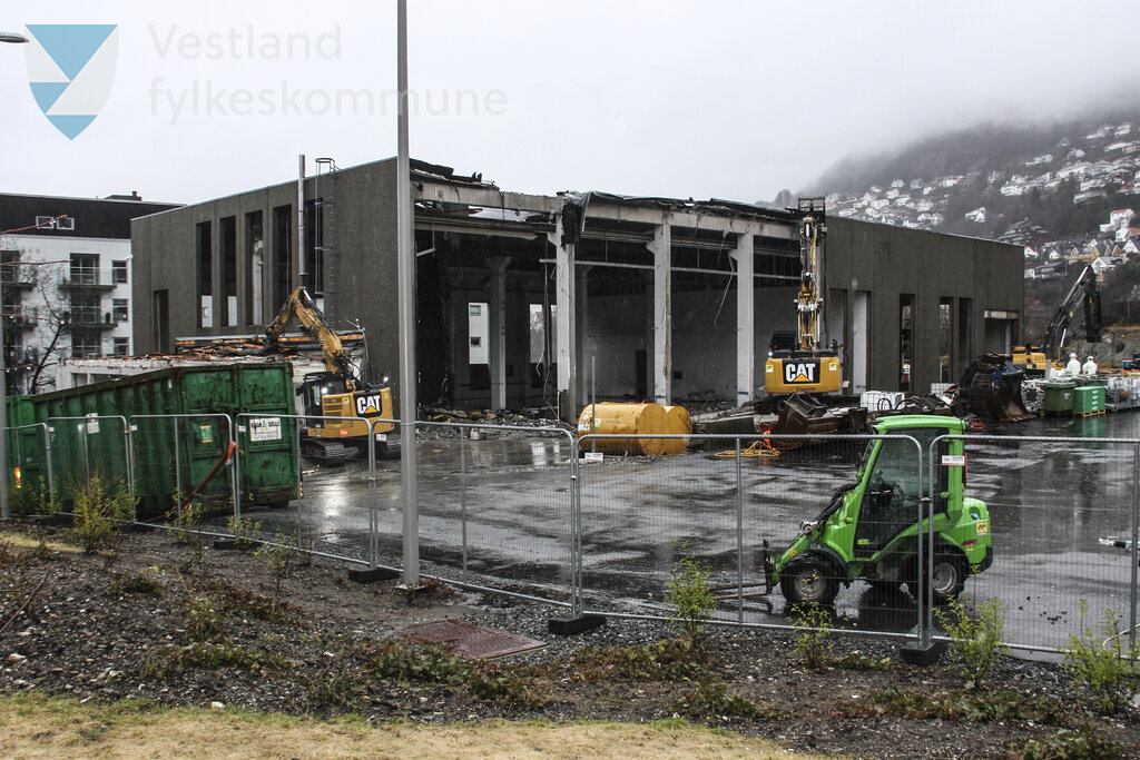 Linje 2 - Fløen haldeplass