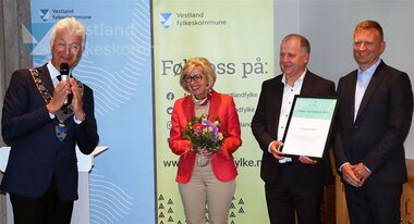 Bergen Havn vann den første klima- og miljøprisen i Vestland fylkeskommune. 