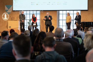 Moster 2024 sin internasjonale forskarkonferanse i universitetsaulaen i Bergen