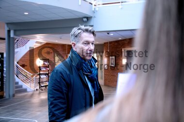 Energiminister Terje Aasland besøker campus Porsgrunn