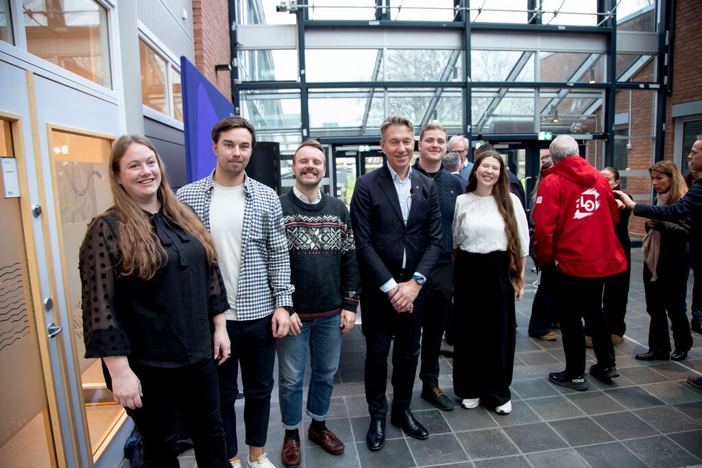 Energiminister Terje Aasland besøker campus Porsgrunn
