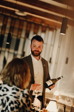 Wine cellar and restaurant