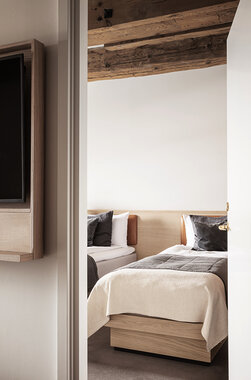 Deluxe Twin Waterfront 