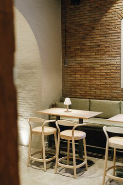 Reception Admiral Hotel