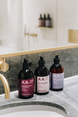 Aamann's Botanical Senses