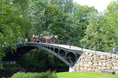 Hest og kjerre på Løkke bru