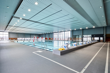 Rud Svømmehall, innendørs