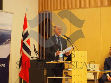 Knut Torgnes på makrellseminar i Tokyo, Japan