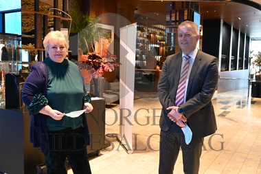 Paul Oma Erna Solberg