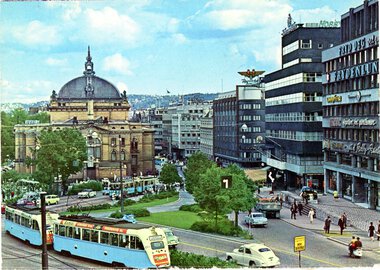 1375	Nationaltheatret gullfisker i tog	