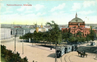 1418	Sporvogn 31 med to hengere ved Nationaltheatret