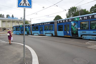 160 i rundkjøringen ved John Colletts plass
