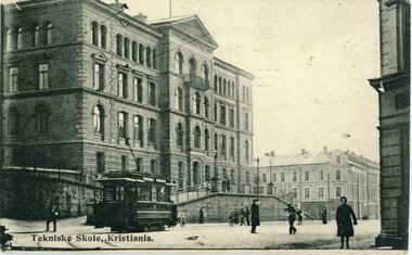 1124	Postkort Kristiania tekniske skole	