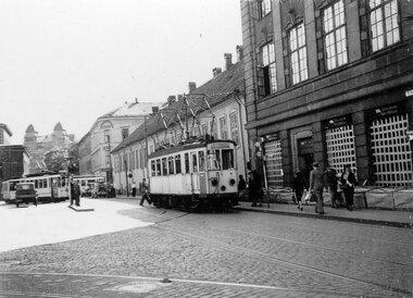 0139		Fra Kristian Fredriks plass sommeren 1940