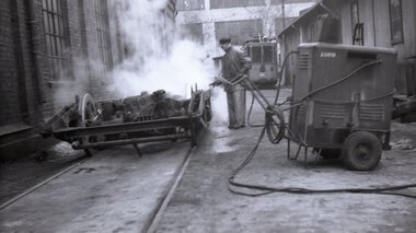 Rens av hjulganger ved  Homansby vognhall 4