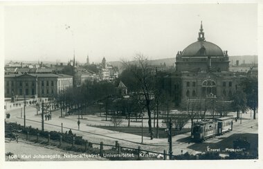 SS tog ved Nationaltheatret