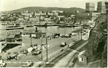 1149	Oslo havn og Rådhuset