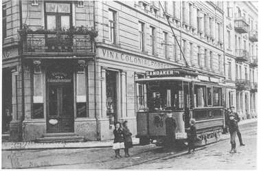 0303	KSS vogn 43 i Parkveien ved Lassons gate 