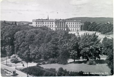 1543	Buss i nedre venstre hjørne