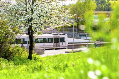 Vårstemning på Ryen stasjon