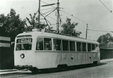 1060	Gullfisk 167 på linje 16 Vålerenga