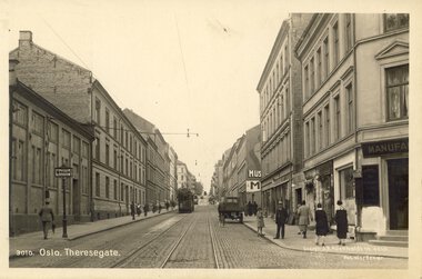 0307	UEG vogn i Thereses gate