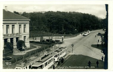 1445	Drammensveien fra kvinneklubbens hotell