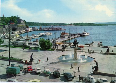 1160	Fjordutsikt	Utsikt fra Rådhuset antakelig tatt rundt 1950.