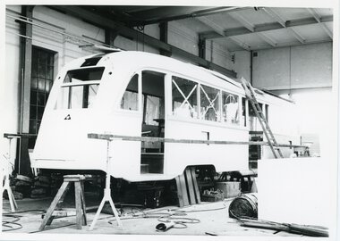 Gullfisk under bygging 12