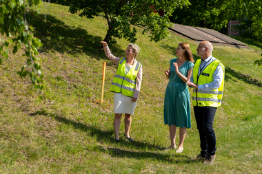 Thor Georg Sælid, Birte Sjule, Sirin Stav på Tøyen