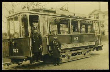 Kristiania Elektriske Sporvei, vogn 183 i Slemdalsveien.