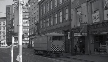 Korntrikk 354 i Dronningens gate	