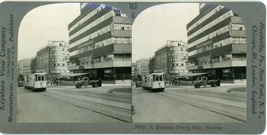 Drammensveien mot Nationnaltheatret linje 2 mot Frogner	