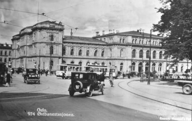 SS – tog med «hatteske” som vogn 3 i toget på linje 2.