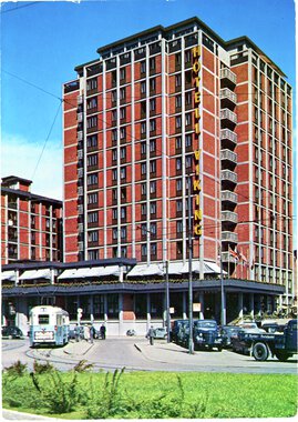 1609	Hotel Viking Høka i front