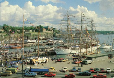 1187	Akershus med Christian Radich	