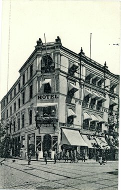 1579	Skinnekryss Fru Byes hotell Egertorget