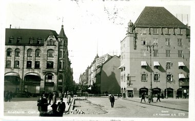 1558	Karl Johans gate gravearbeider steinsetting