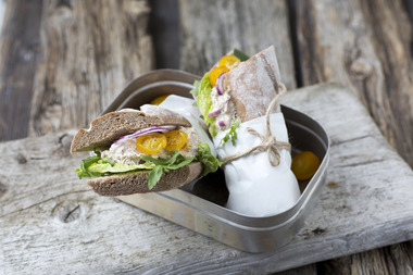 Grov_baguette_tunfisksalat_bredde_2