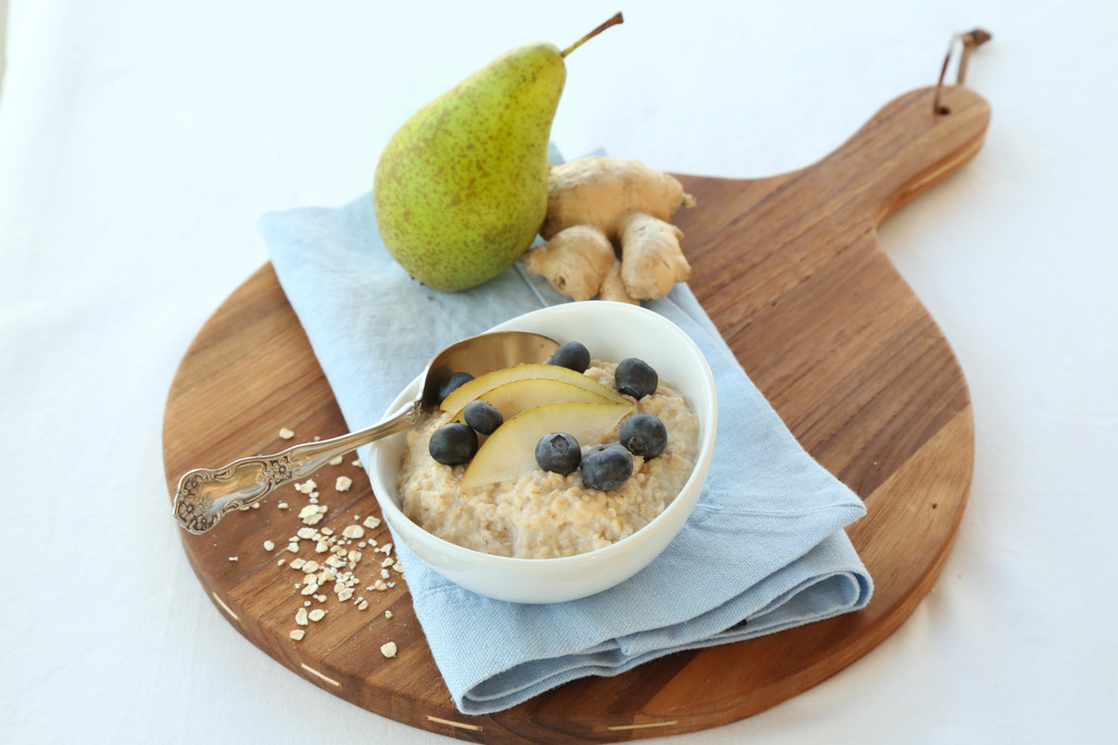 Havregrøt med pære og ingefær