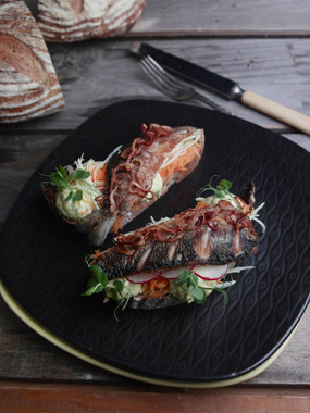 Smørbrød med stekt sildefilet