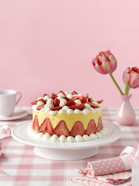 Jordbærkake med krem