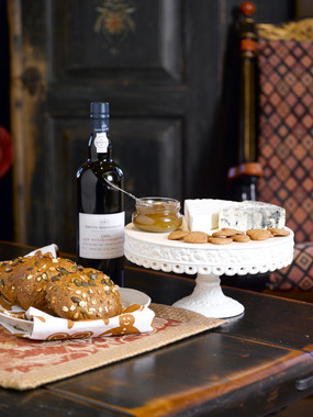 Pepperkakerundstykker, pepperkaker og portvin