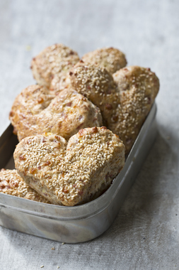 Brødhjerte med ost og skinke