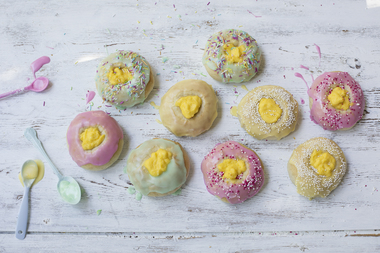 Fargerike skolebrød