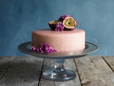 Sitron- og pasjonsfruktmoussekake