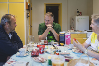 Kornets vei fra bonde til brød. Foto  Krister Sørbø  Brød   Korn